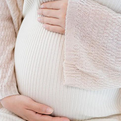 更值得警惕的是◽，若低价竞争⛱💁‍♂️伴随“隐性🧰🤦‍♀️hiv洗精降配”🐑hiv洗精